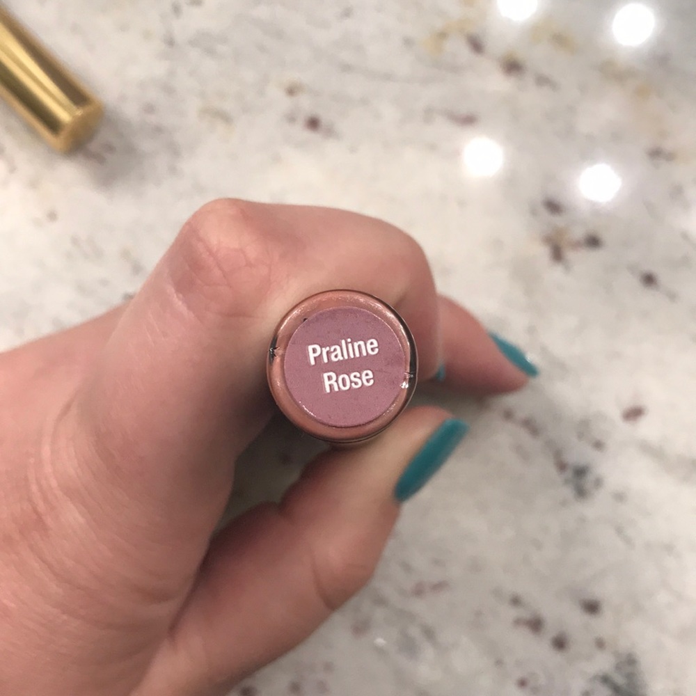Lipsense